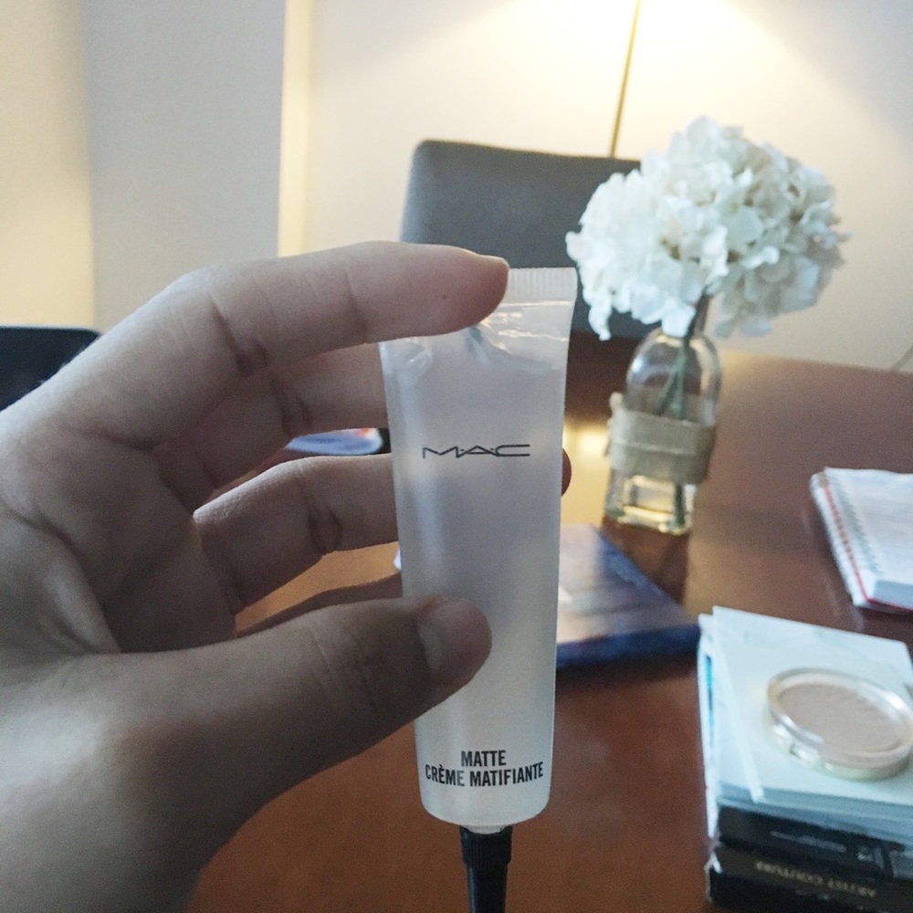 MAC MATTE PRIMER